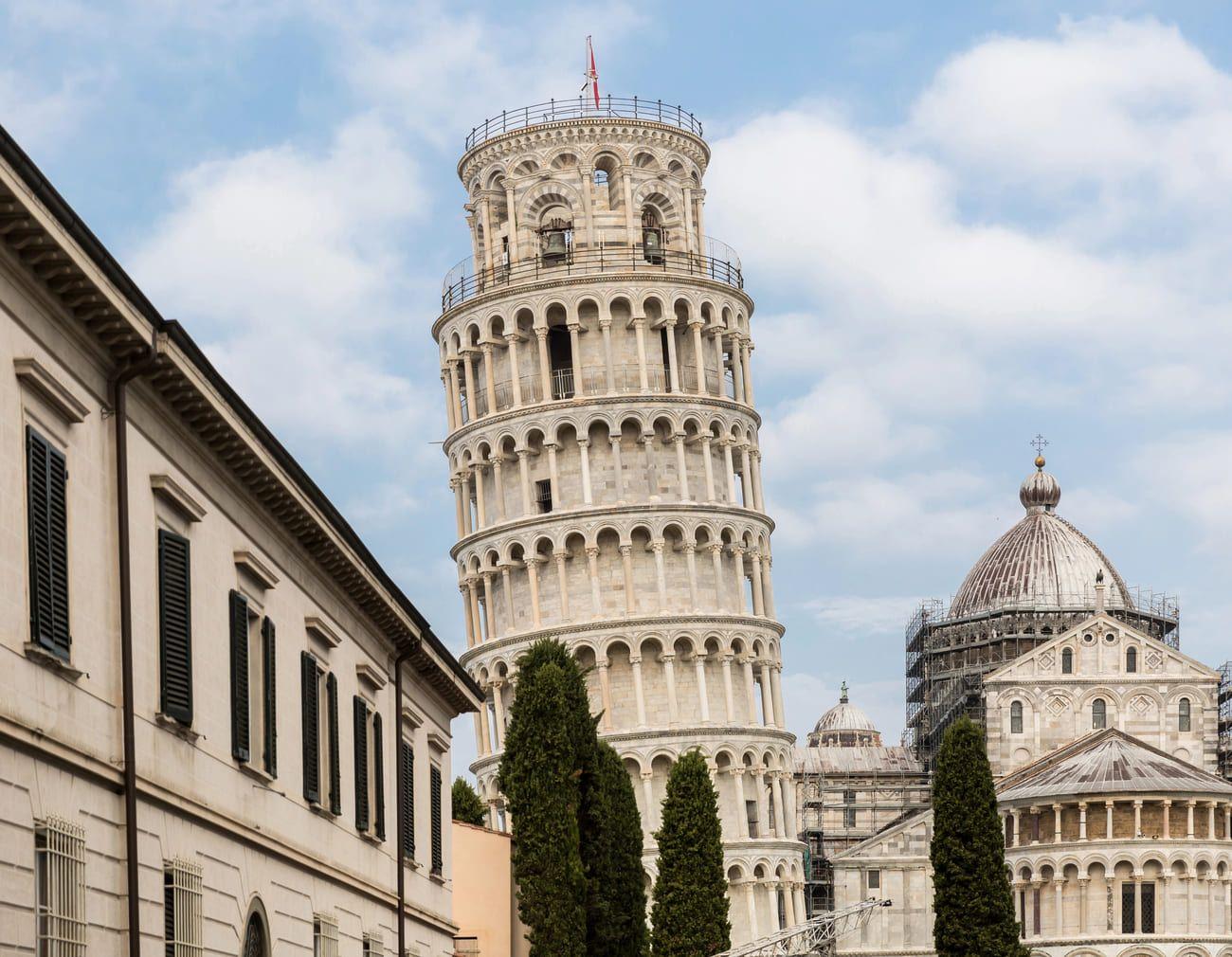 How Engineers Stopped the Leaning Tower of Pisa from Falling - a Story that will Make You Wonder