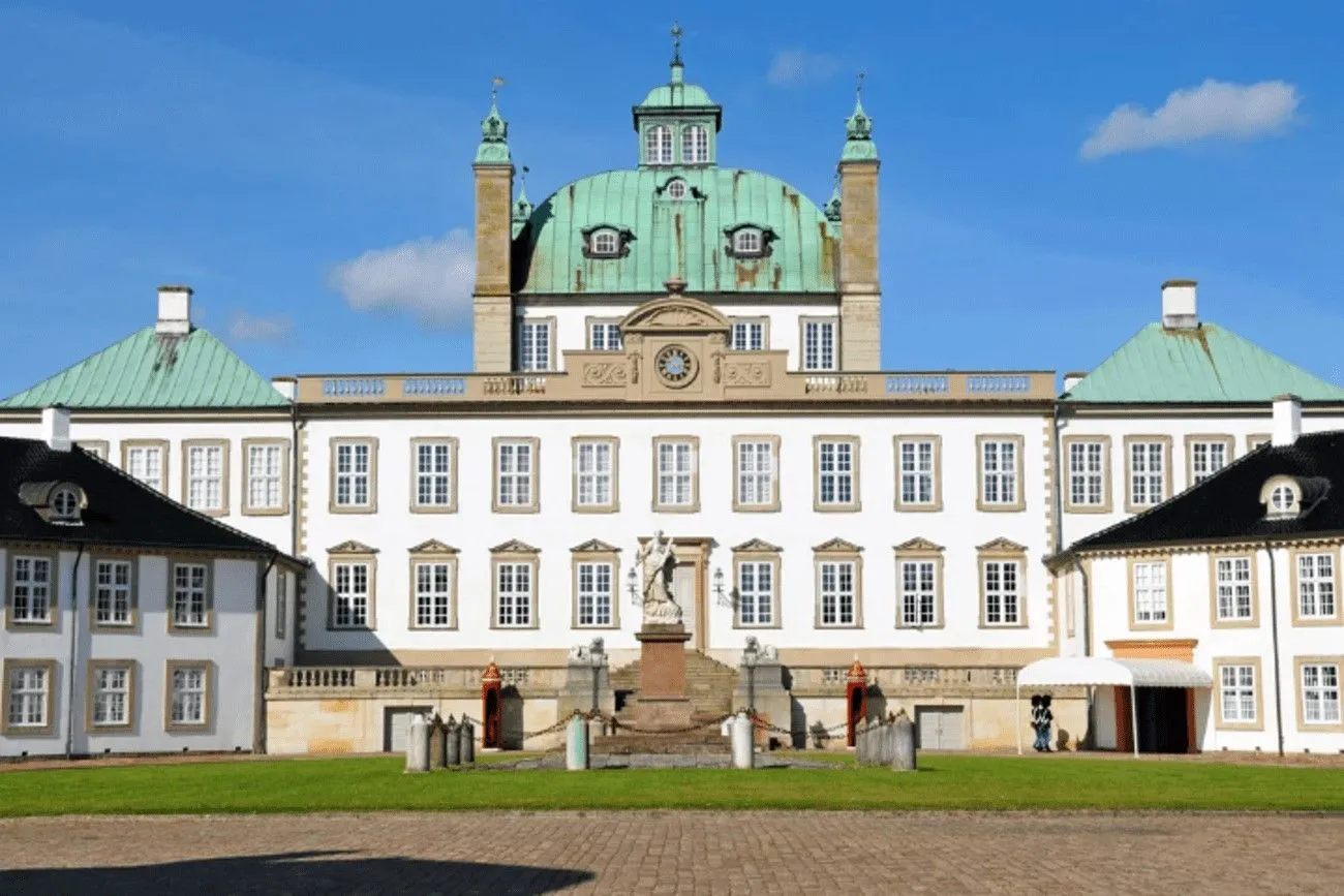 Fredensborg Palace, Denmark.jpg?format=webp