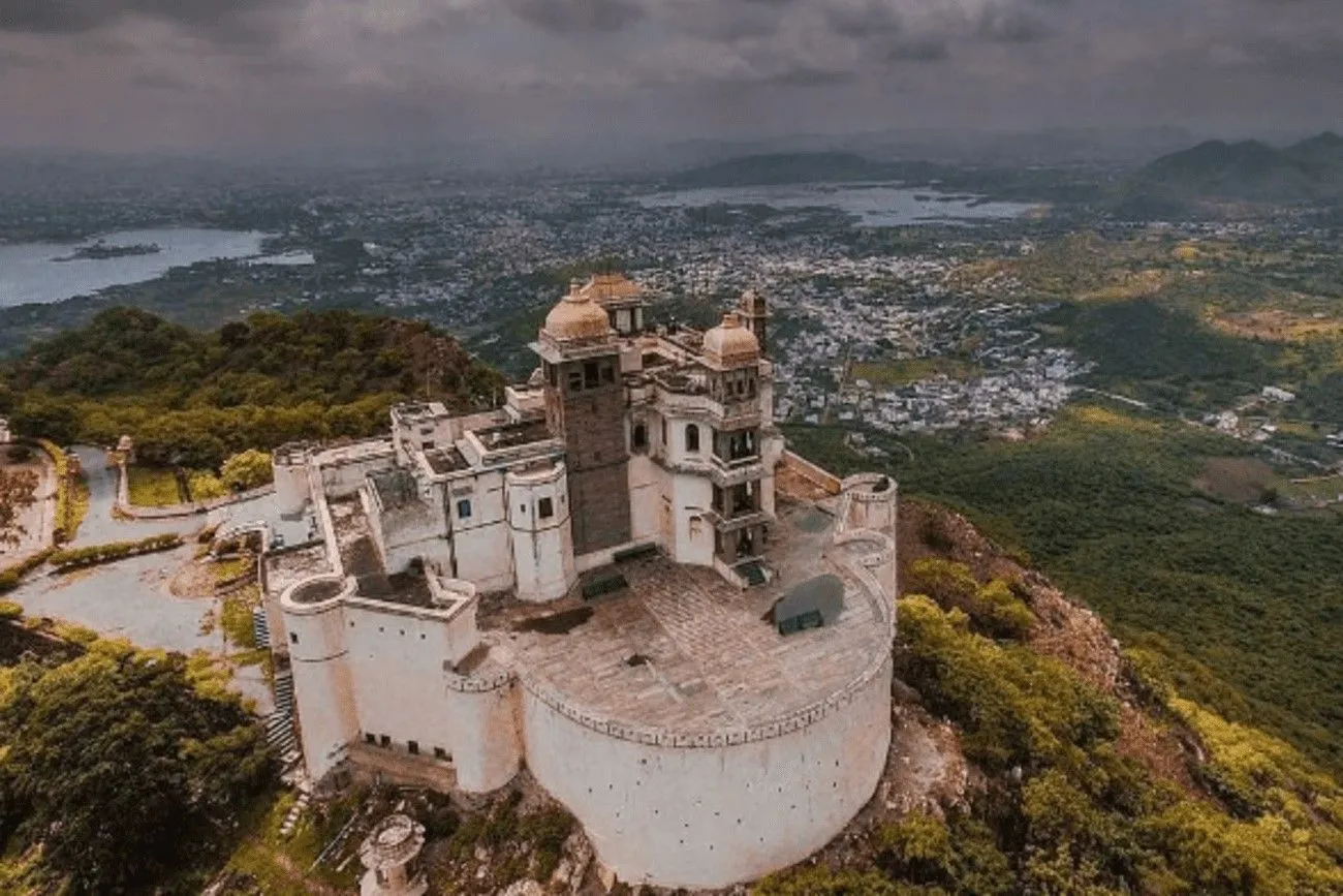 The Monsoon Palace, India.jpg?format=webp